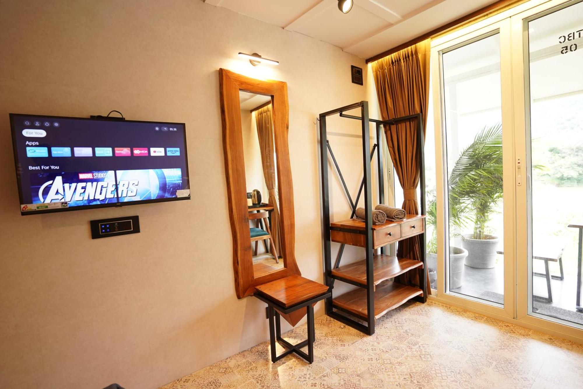 The Boat Club,Karjat Hotel Bagian luar foto